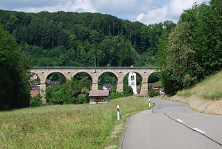 S Rümlingen-Viadukt, wo d SCB baut het