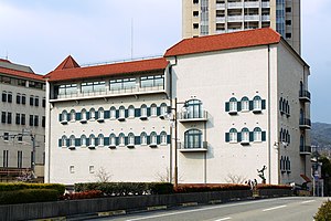 Takarazuka Music School01n3000.jpg