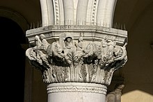 Capitel gótico en el Palacio Ducal de Venecia.