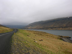 le long de la route 47 autour de Hvalfjörður en Islande.