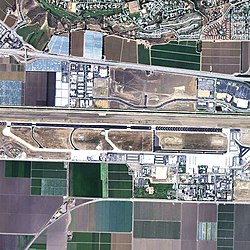 Camarillo Airport-2006-USGS.jpg