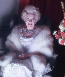 Barbara Cartland (1997)