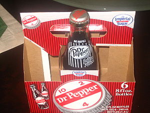 English: Throwback Dr Pepper bottle and packag...