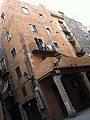 Edifici d'habitatges al carrer Rec, 50 (Barcelona)