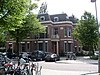 Rechterdeel van een dubbele villa