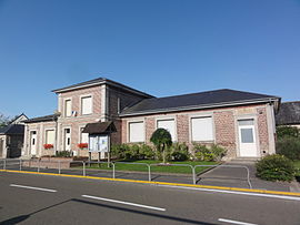 The town hall and school of Francilly-Selency