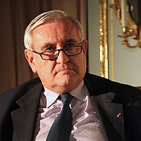 Jean-Pierre Raffarin par Claude Truong-Ngoc 2013.jpg