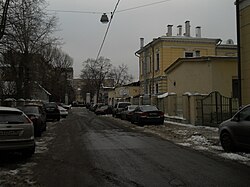 Малый Боженинский переулок зимой.