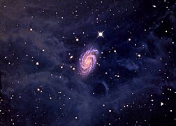 NGC 918 capté par le télescope de 80 cm Schulman de mont Lemmon.