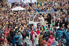 Pope Francis in Latvia, September 2018 Saeimas priekssedetaja piedalas Vina Svetibas pavesta Franciska vizites pasakumos (44840974432).jpg