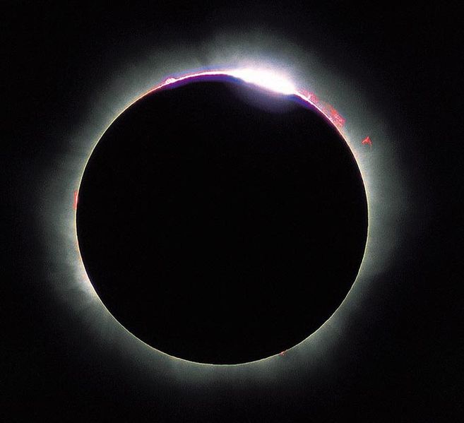 Ficheiro:Solar eclips 1999 6.jpg