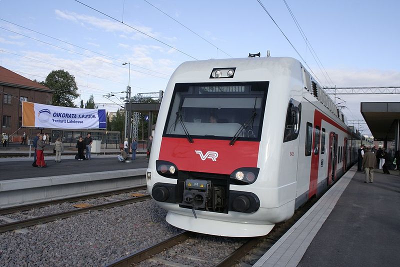 Berkas:Train local Sm4 in Finland.JPG