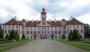 Castillo de Mnichovo Hradiště (1690-1720), de Marco Antonio Canevalle