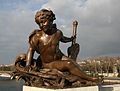 Néréide du pont Alexandre III à Paris.