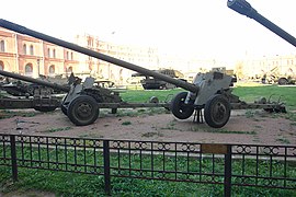 100-мм противотанковая пушка Т-12