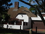 Type of site: House Historical and architectural interest The Pinelands Garden City originated with Richard Stuttaford, who actively promoted this new concept. The town planner and architect Albert J. Thompson drew up the plans in 1919. In 1923 the original section known as the Meadway was laid out and built on State land that previously formed part of the Uitvlugt Forest Reserve.