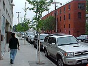 Artist District, Los Angeles, California, 05-29-2001.jpg