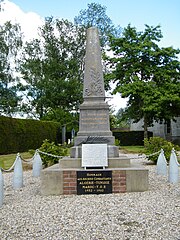 Monument aux morts.