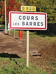 Cours-les-Barres – Veduta