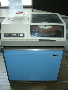 IBM 2311 disk drive IBM 2311 memory unit.JPG