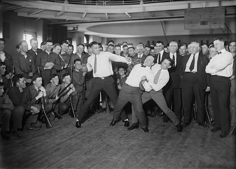 File:Jack Dempsey, Harry Houdini and Benny Leonard2.jpg