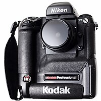 Kodak DCS 760, 6 megapixelová digitální zrcadlovka na Nikonu F5