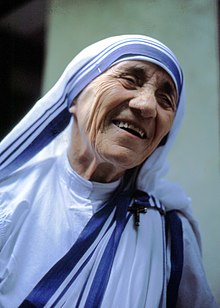 Mother Teresa was a world-renowned missionary of Albanian birth. Mutter Teresa von Kalkutta.jpg