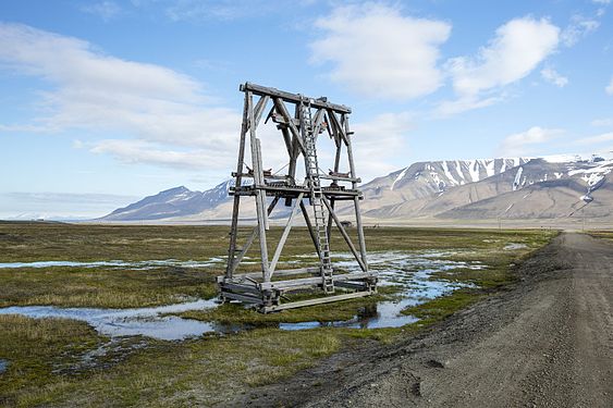 Adventdalen to Longyearbyen cableways for coal