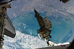 Canadarm2 flyttar lagringsplattformen ESP-3.