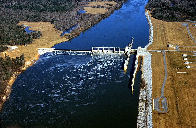 File:USACE Claiborne Lock and Dam.jpg