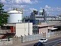 Installations industrielles d'Arkema à la limite d'Oullins.