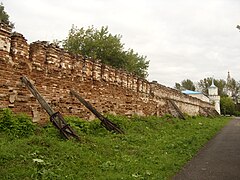 Западная стена Николаевского монастыря в Верхотурье