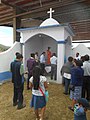 Efigie de San Juan Evangelista en una de las cuatro capillas posas del atrio de la iglesia de San Juan Achiutla, Oaxaca, México.jpg