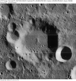 Asclepi mit rechts unten Hommel K (Lunar Orbiter 4)