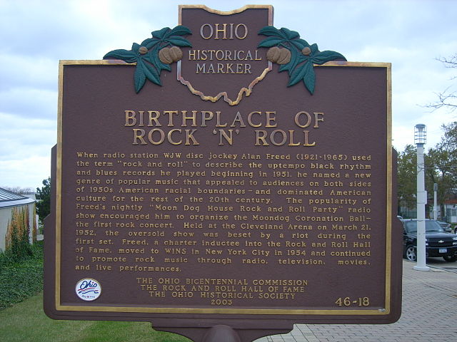 “BIRTHPLACE OF ROCK ‘N’ ROLL”: Ohio Historical Marker (The Ohio Bicentennial Commission, The Rock and Roll Hall of Fame, The Ohio Historical Society); click for full image