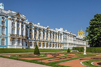 Palácio de Catarina em Tsarskoye Selo, São Petersburgo, Rússia. (definição 3 700 × 2 451)