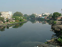 Cooum River.jpg