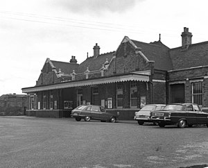 Coulsdon Norda Fervoja Station.jpg