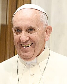 Franciscus in 2015 (cropped).jpg
