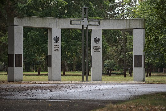 Memorial: Polish Victims