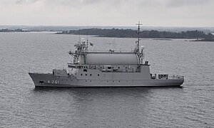 HMS Orion i Karlskrona skärgård.