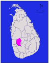 Mapa oblasti okresu Kegalle, zhruba oválného tvaru, se nachází na jihovýchod od středu země, v provincii Sabaragamuwa na Srí Lance.