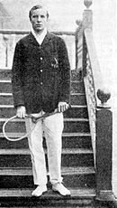 Der fünftplatzierte Kenneth Powell war Hürdenlaufer und Tennisspieler