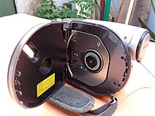 Camcorders using standard DVD media like this (or more commonly MiniDVD) were marketed in the 2000s Lente DVD camera rec.jpeg