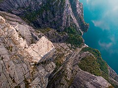 Vue de haut de Preikestolen.