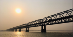 The famous Rajendra Setu near Simaria