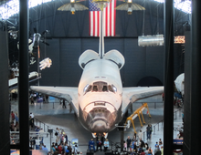 Space Shuttle Discovery at the Udvar Hazy museum Space Shuttle Discovery @ Udvar Hazy.png