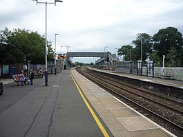 Uttoxeter Railway Station (geograph 5096885).jpg