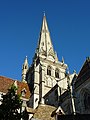 Le clocher de la cathédrale Saint-Lazare.