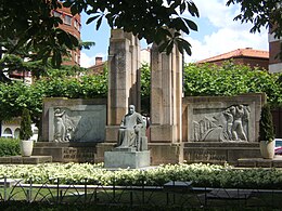 Monumento a Diego Arias de Miranda en Aranda de Duero, realizado en 1930 por Emiliano Barral.